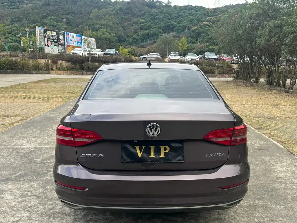 VOLKSWAGEN LAVIDA