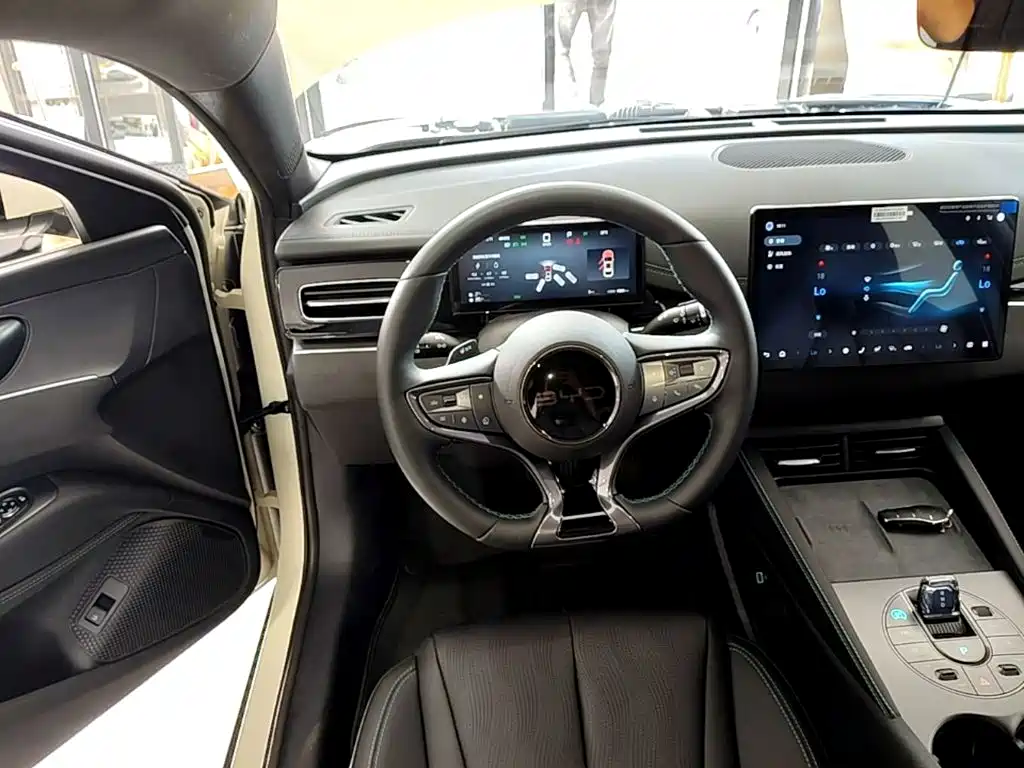 BYD Seal 06 — миниатюра 11