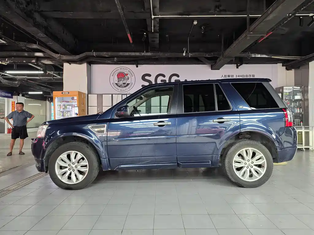 Land Rover Freelander 2 — миниатюра 8