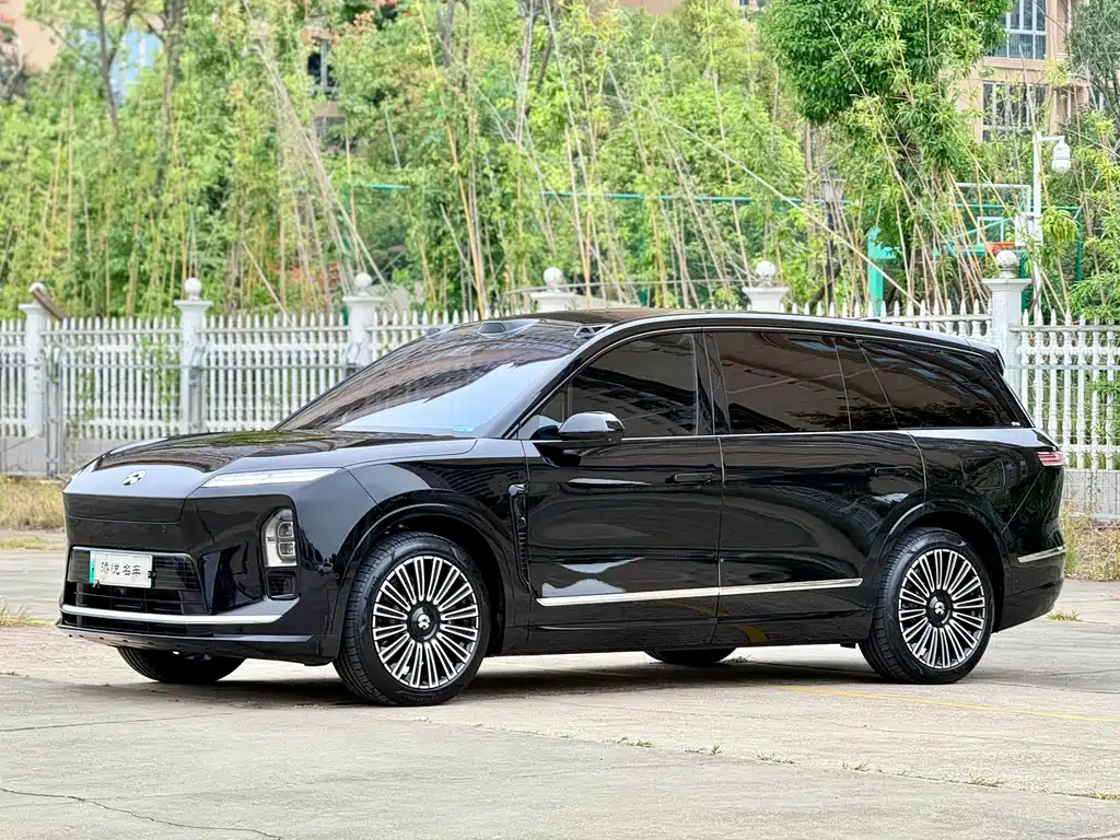 NIO ES8 — миниатюра 2