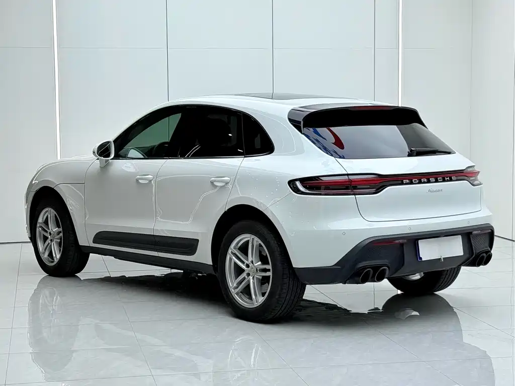 Porsche Macan — миниатюра 15