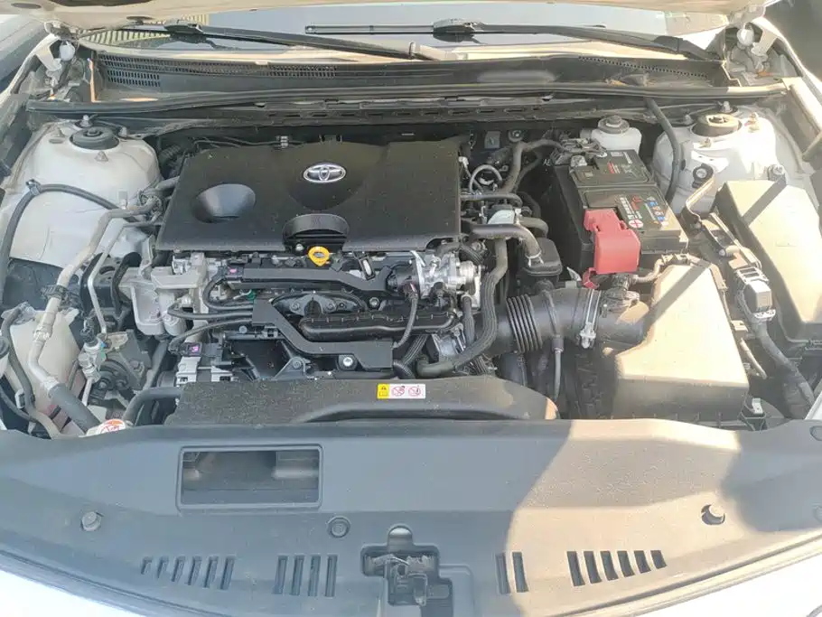 Toyota Camry — миниатюра 10