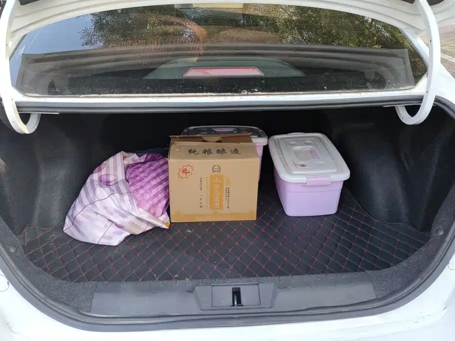 Geely Emgrand 2021 UP 1.5L MT Comfort