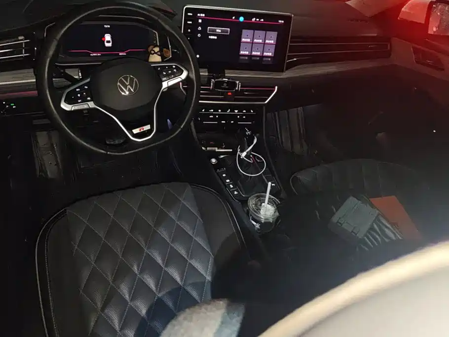 Volkswagen Sagitar — миниатюра 12