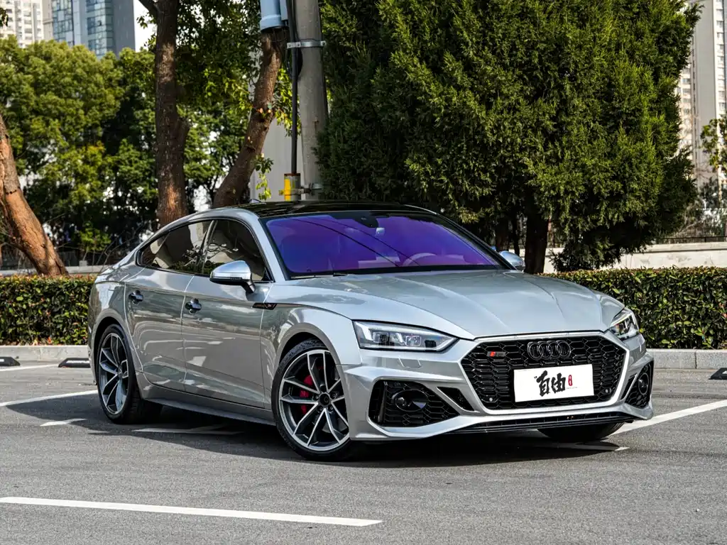 AUDI S5
