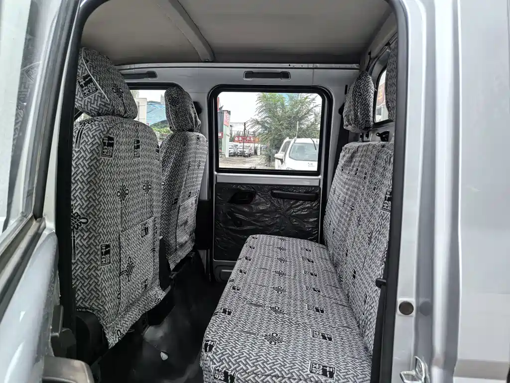 Wuling Rongguang New Truck — миниатюра 10