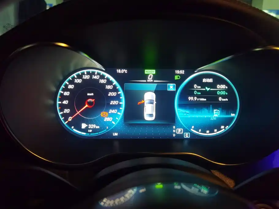 Mercedes-Benz C-Class — миниатюра 14