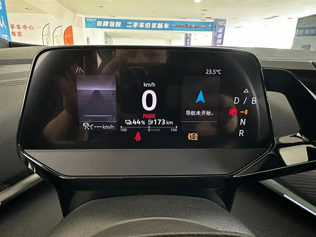 Volkswagen ID.4 Crozz — миниатюра 11