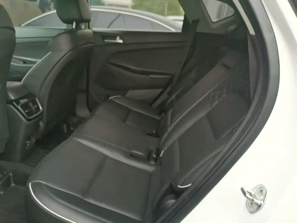 Hyundai Tucson — миниатюра 17