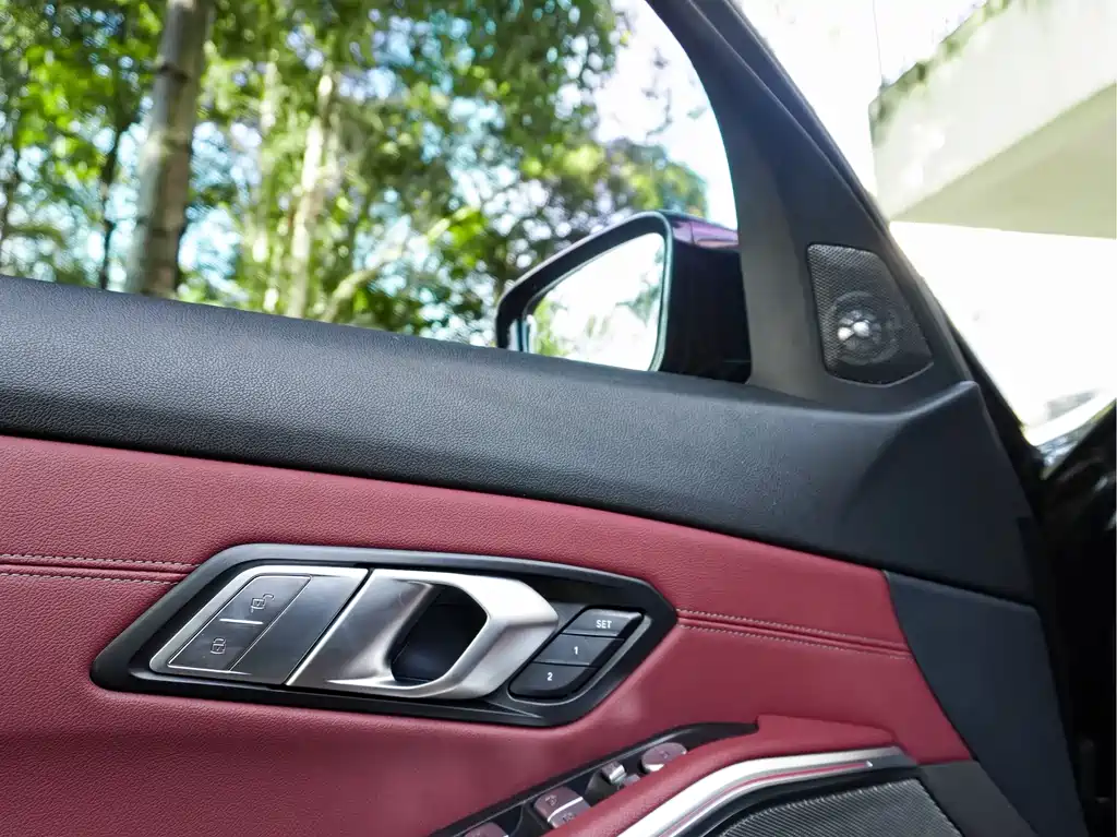 BMW 3 Series — миниатюра 10