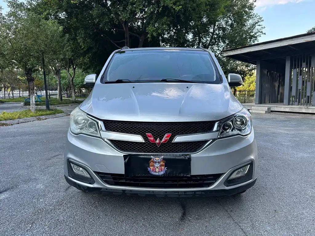 Wuling Hongguang — миниатюра 2