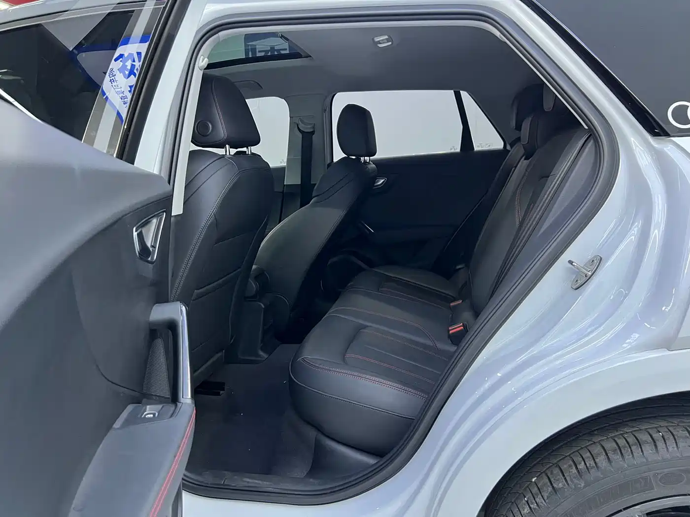 Audi Q2L 2023 Белый из Китая, фото 4