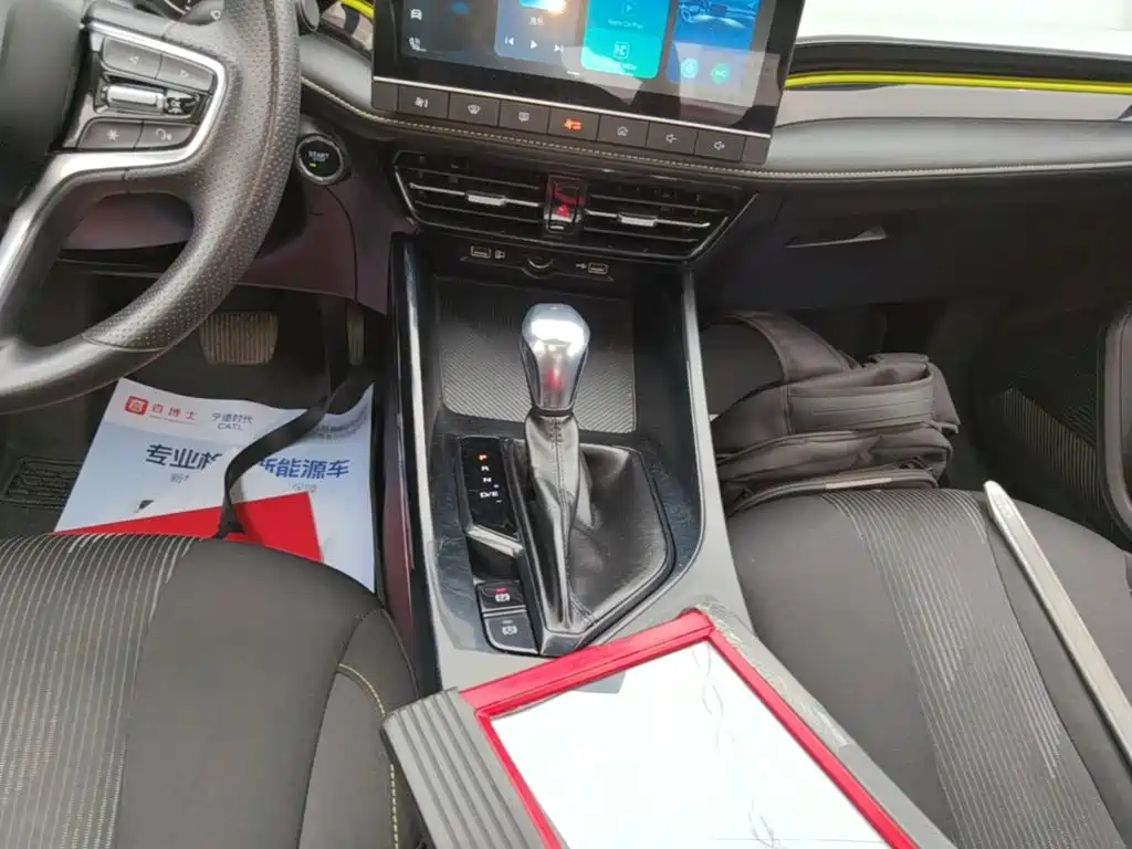 Roewe i5 — миниатюра 14