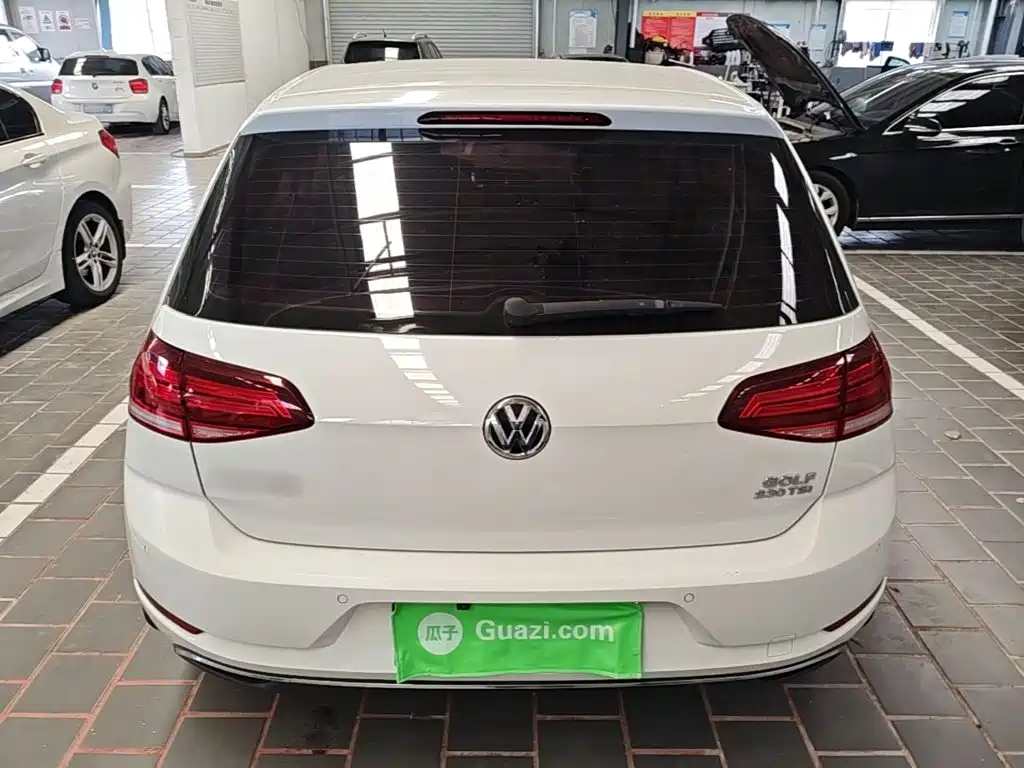 Volkswagen Golf — миниатюра 6
