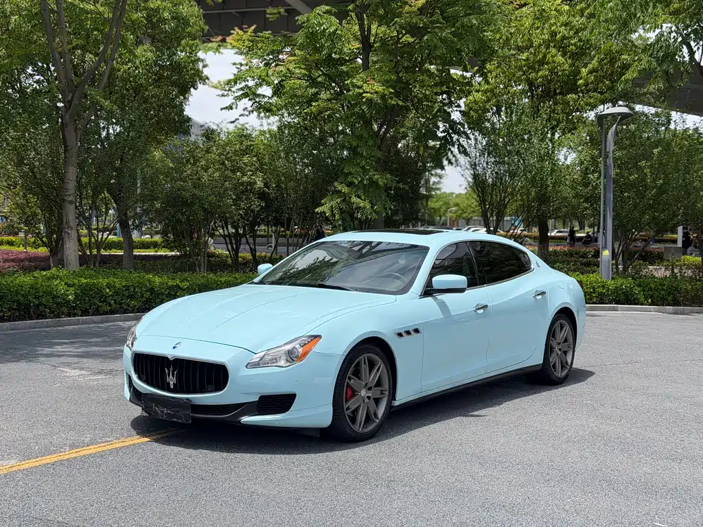 Купить Maserati Quattroporte