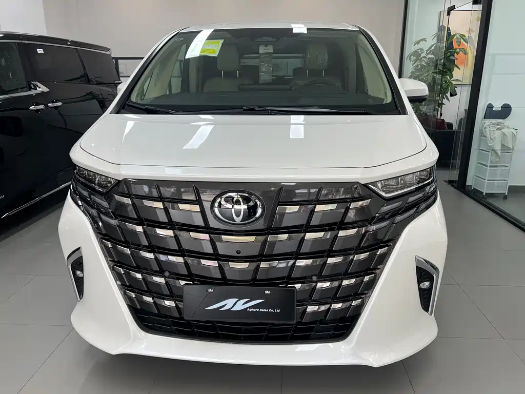 Toyota Alphard 2024 2.5L Premium