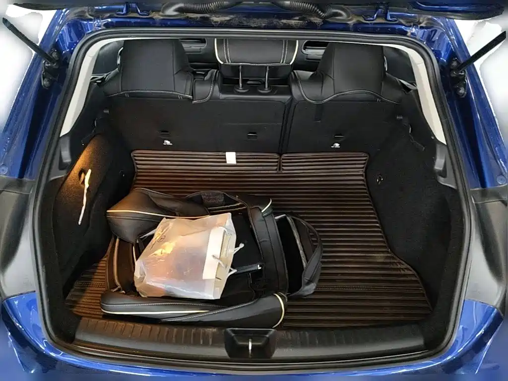 Mercedes-Benz GLA — миниатюра 24