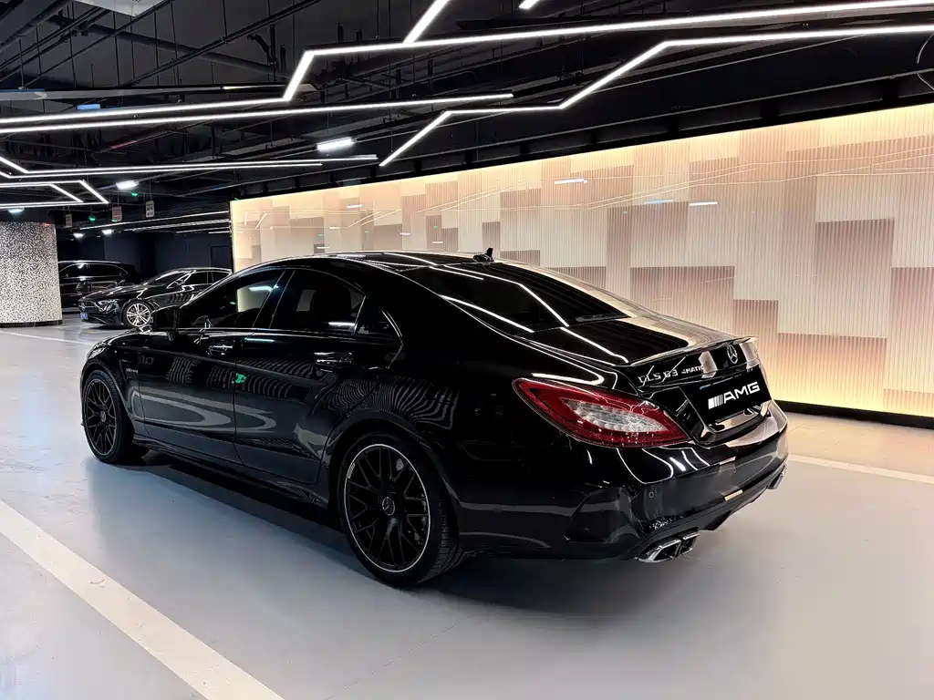 MERCEDES-BENZ CLS AMG