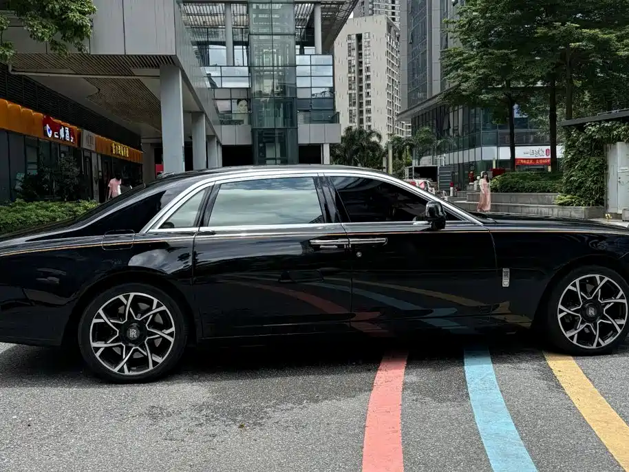 Rolls-Royce Ghost — миниатюра 2