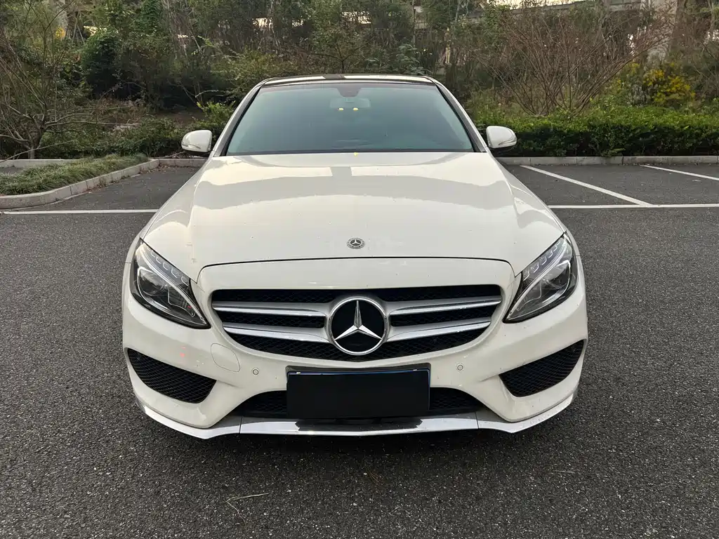 Mercedes-Benz C-Class — миниатюра 2