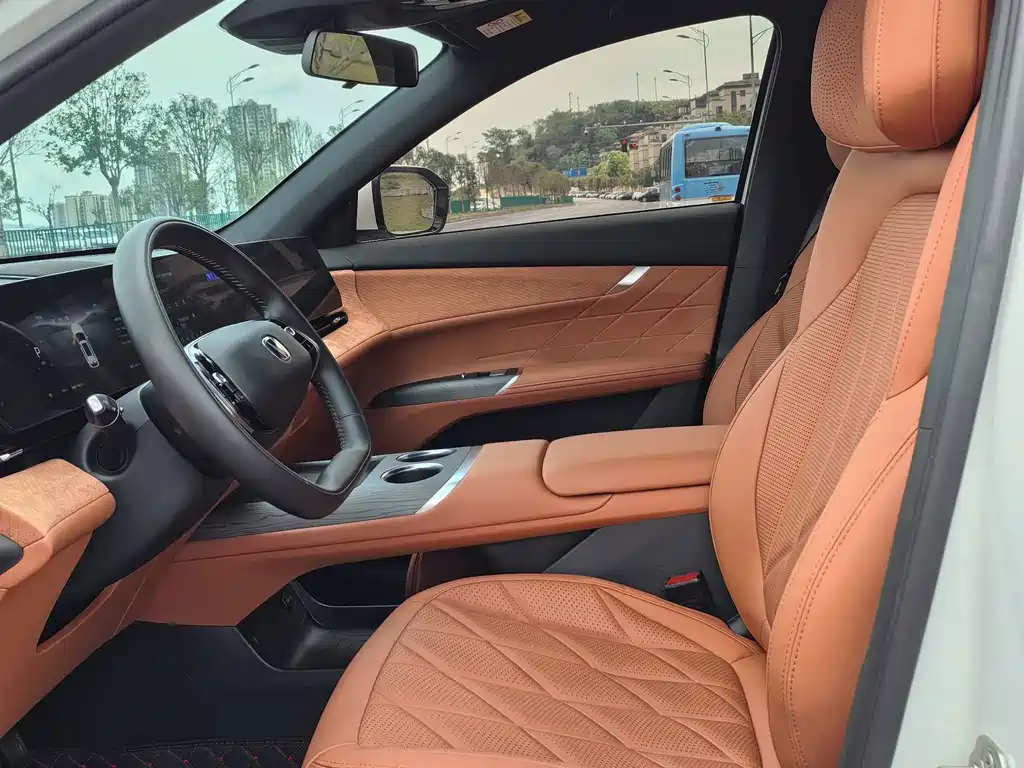 Changan Changan CS75PLUS — миниатюра 9