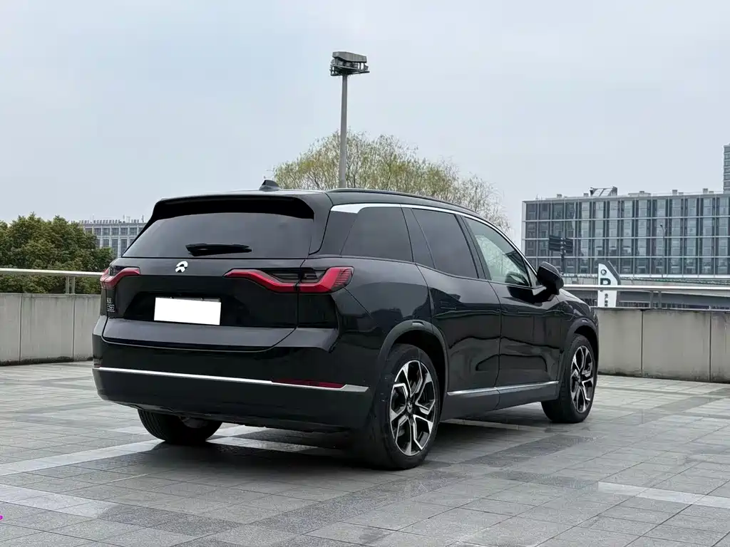 NIO NIO ES8