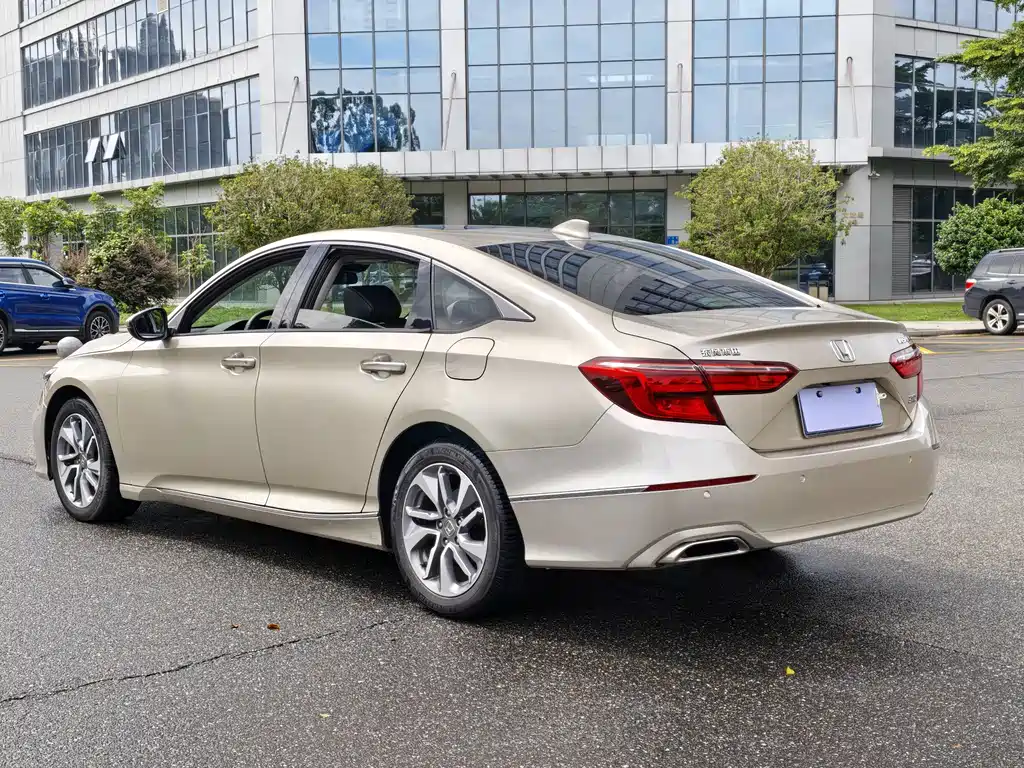 Honda Inspire — миниатюра 17