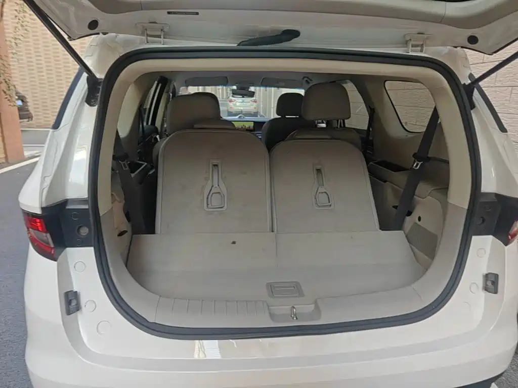 Geely Jia Ji — миниатюра 19