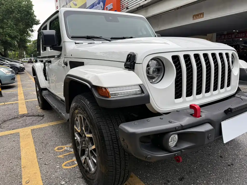 Jeep Wrangler PHEV — миниатюра 28