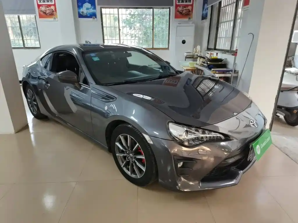 Toyota 86 — миниатюра 4
