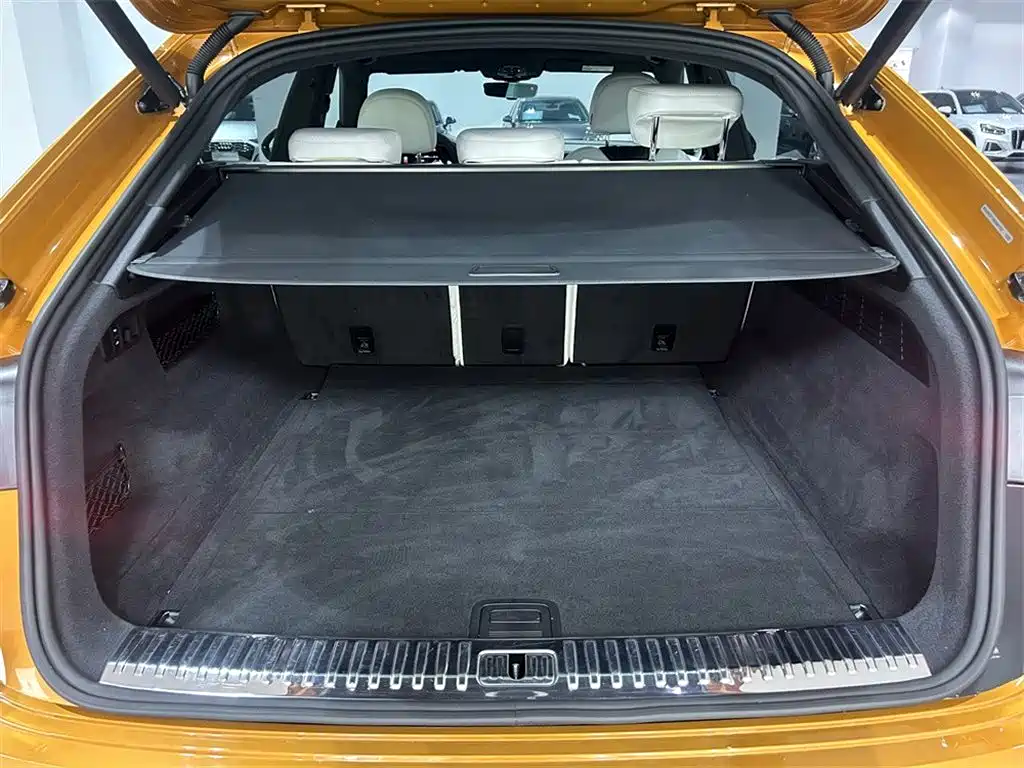 Audi Q8 — миниатюра 9