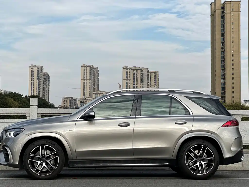 MERCEDES-BENZ GLE AMG