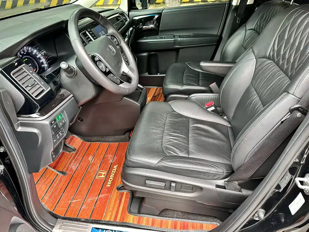Honda Elysion — миниатюра 4