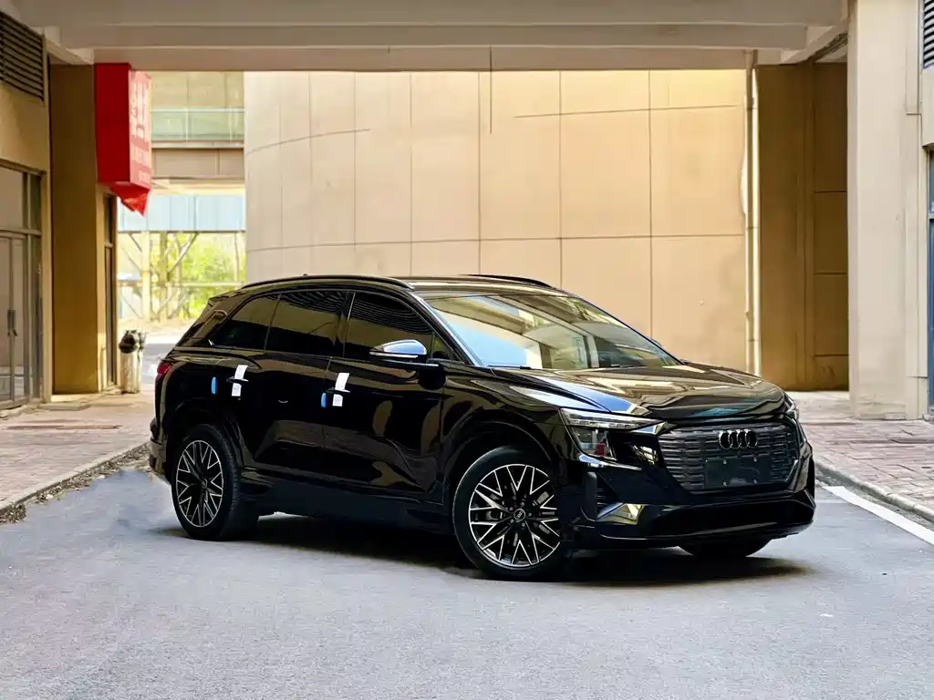 Audi Q5 e-tron 2023 40 e-tron