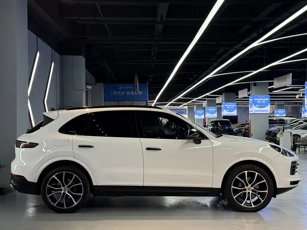 Porsche Cayenne 2018 Cayenne 3.0T