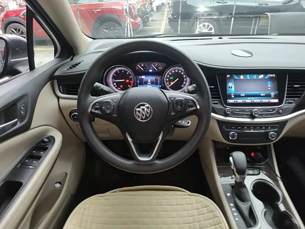 Buick Verano — миниатюра 11