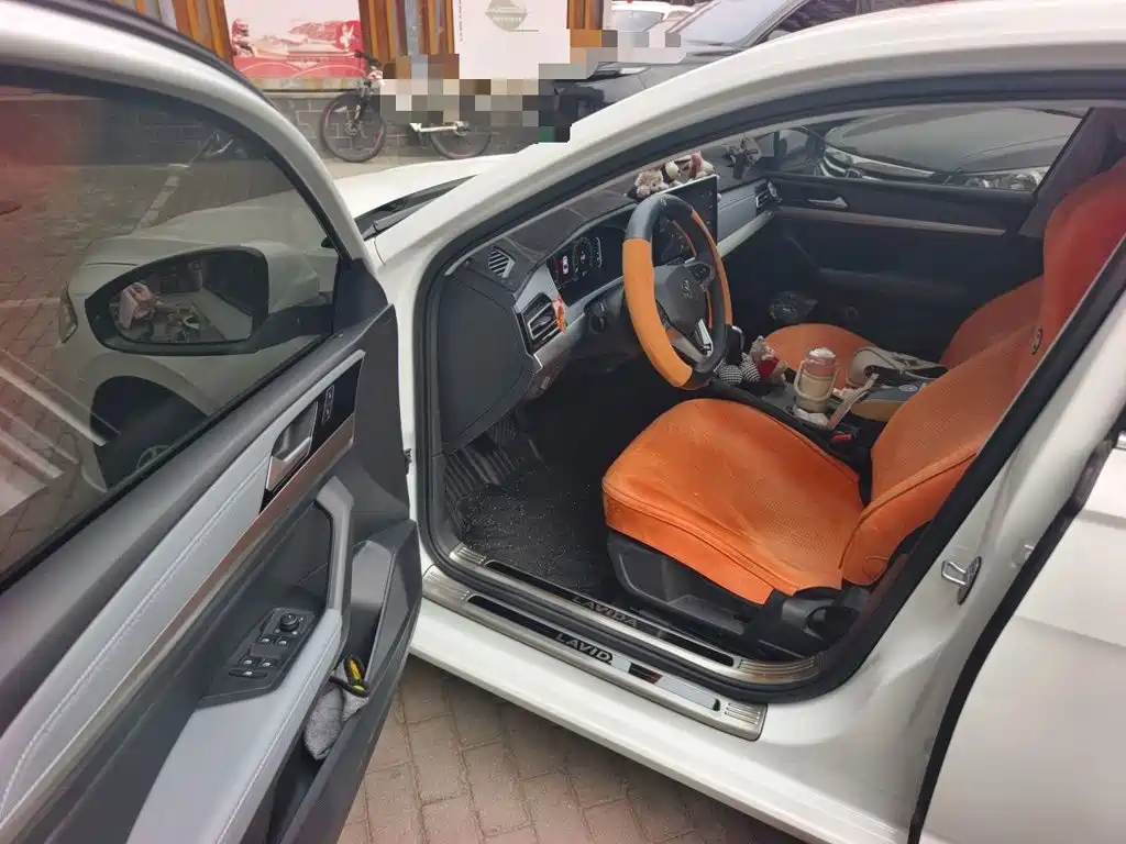Volkswagen Lavida — миниатюра 12