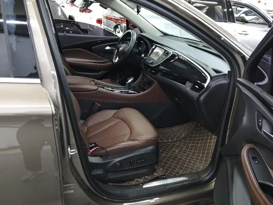 Buick Envision Plus — миниатюра 8