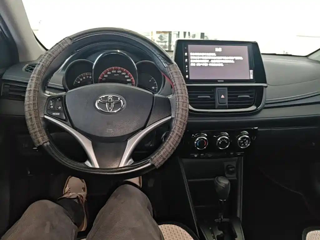 Toyota Vios — миниатюра 10