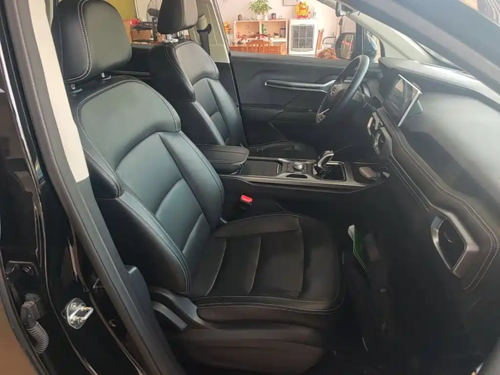 Geely Haoyue — миниатюра 25