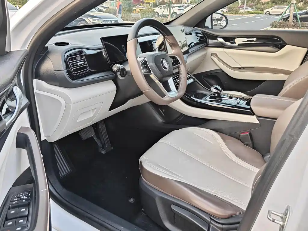 BYD Qin PLUS — миниатюра 15