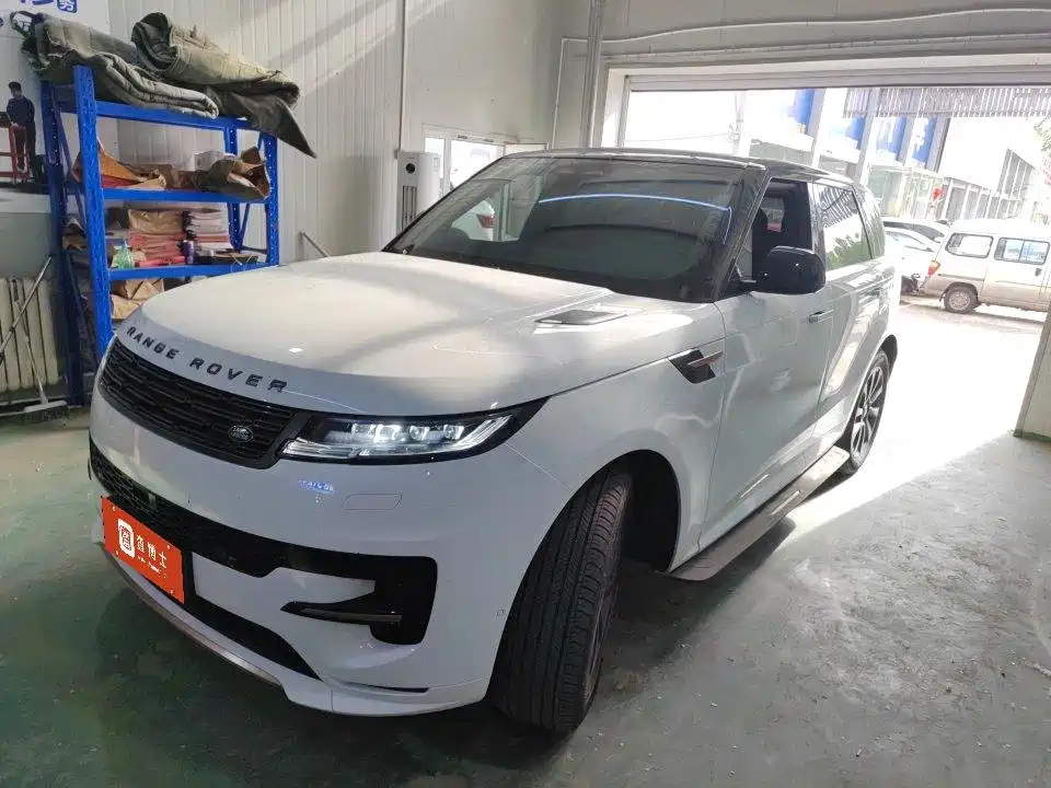 Land Rover Sport 2024