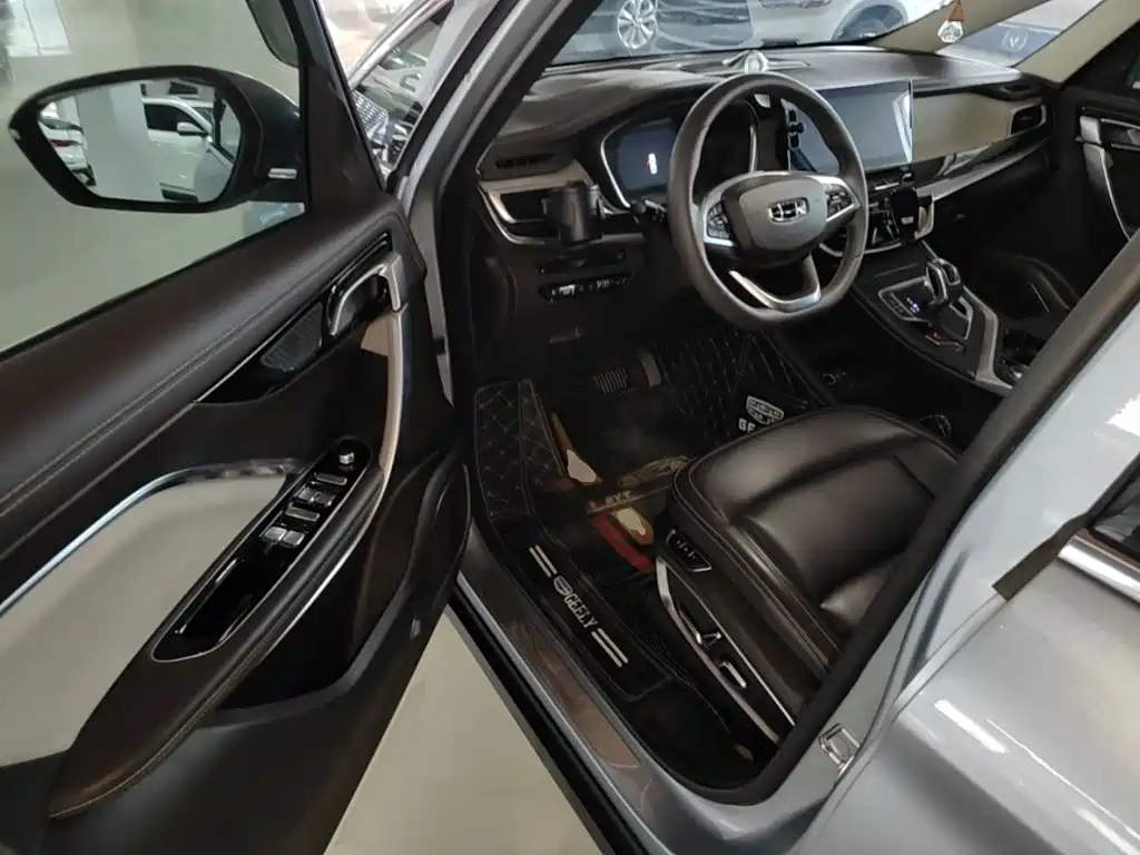 Geely Jia Ji — миниатюра 16