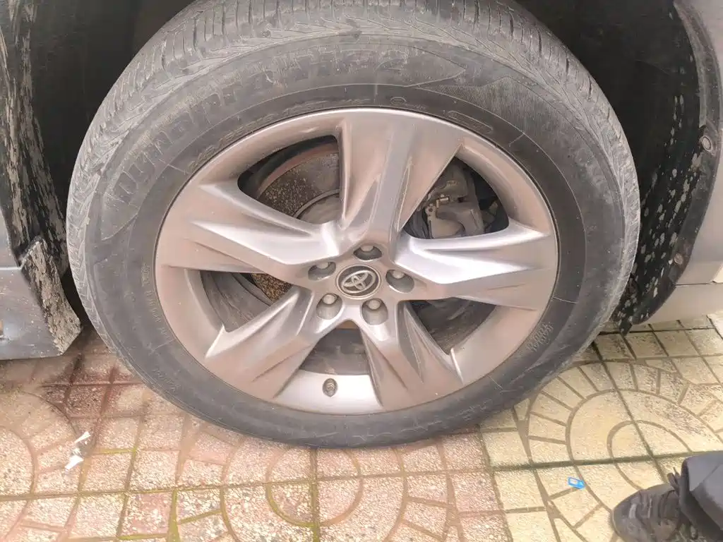 Toyota Highlander — миниатюра 24