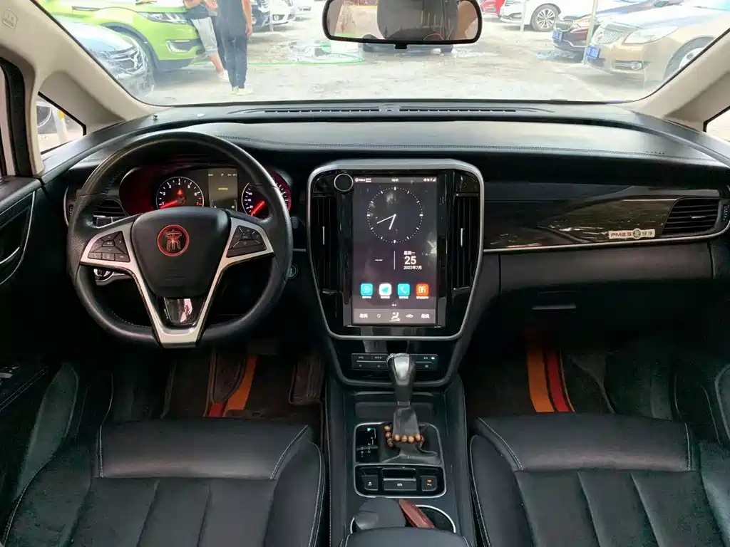 BYD Song MAX MAX 2017 1.5T AT Comfort 7 мест