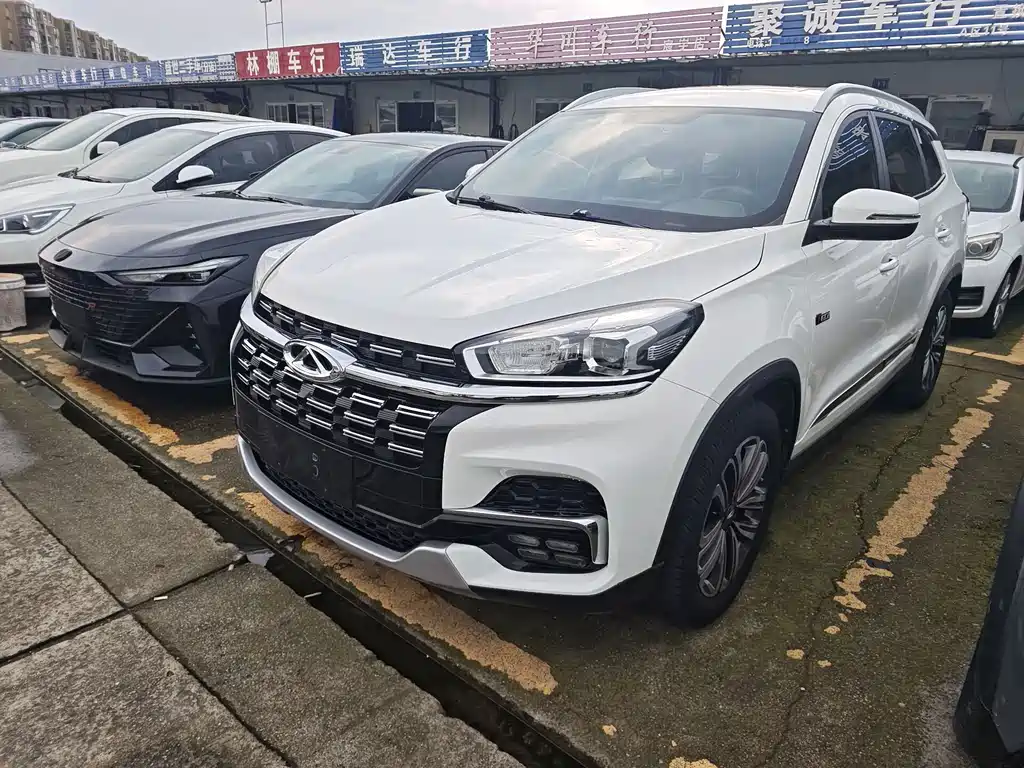 Chery Tiggo 8