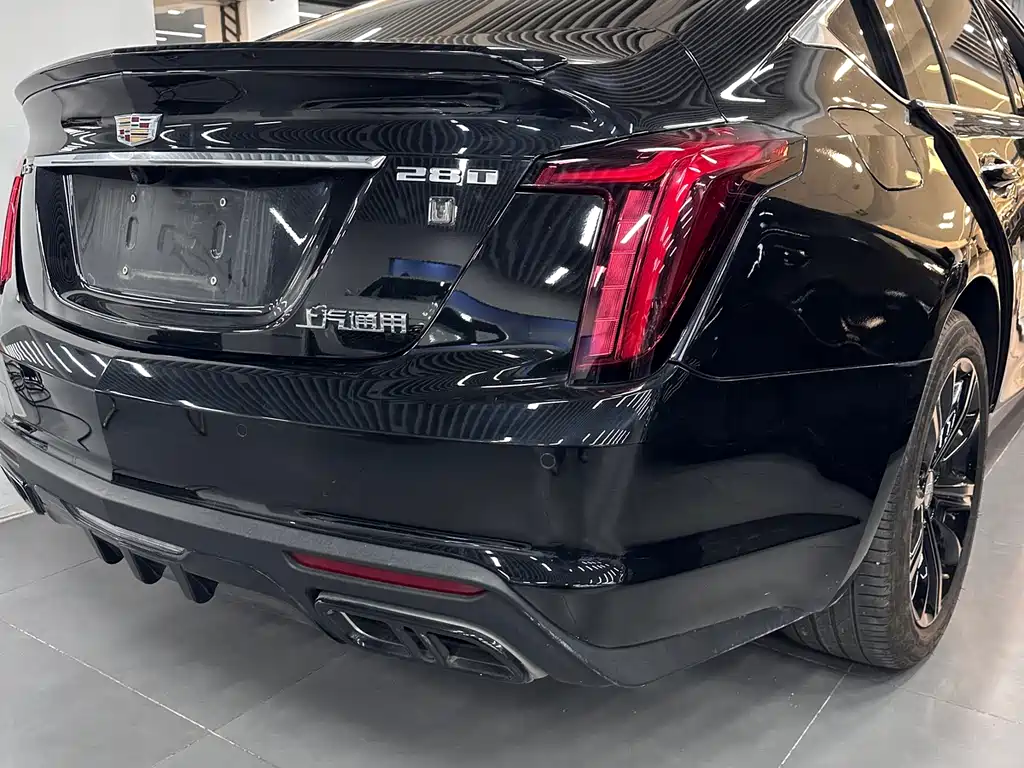 CADILLAC CT5