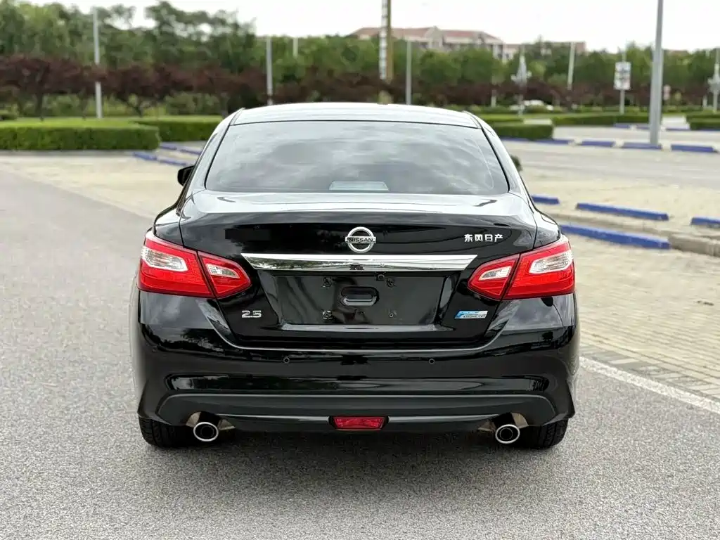 Nissan Teana — миниатюра 8