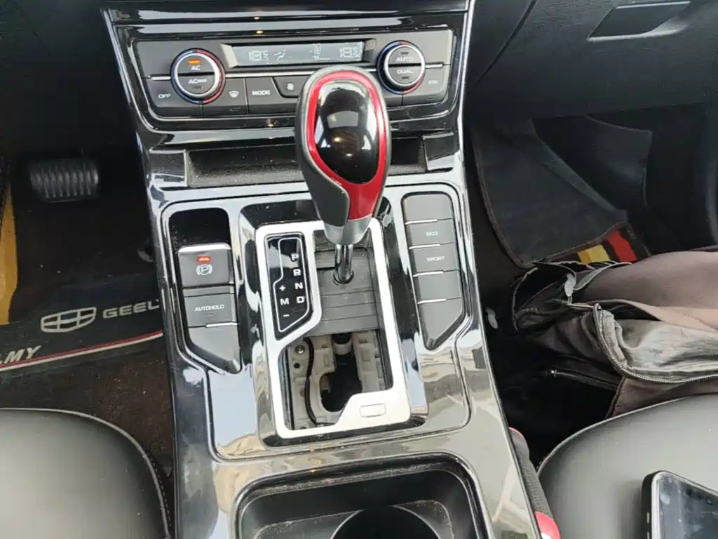 Geely Emgrand GS — миниатюра 14