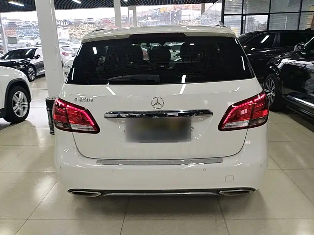 Mercedes-Benz B-Class — миниатюра 6